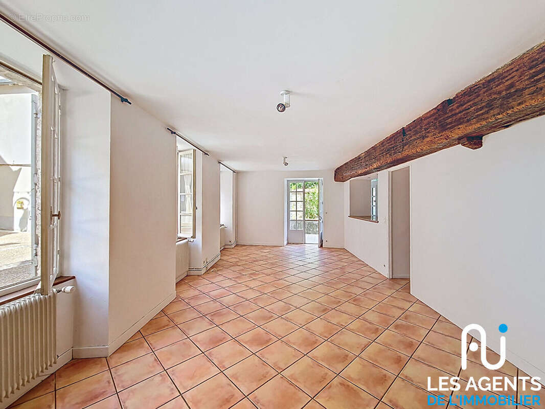 Maison à MEUNG-SUR-LOIRE