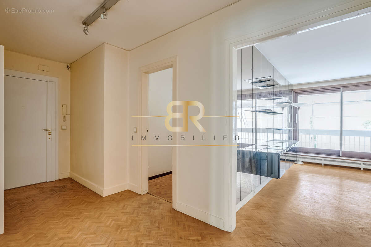 Appartement à PARIS-6E
