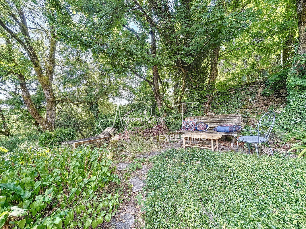 À vendre   Ancien prieuré du XIVe siècle entièrement rénové   Larzac, charme et autonomie - photo 37