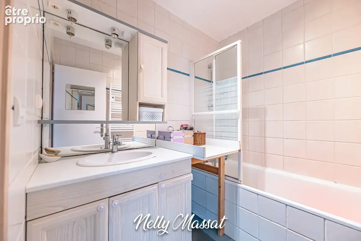 Appartement à vendre 4 pièces CHAMBERY (73) - avec garage et terrasse - photo 5