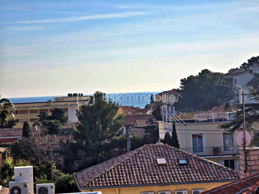 Appartement à CARRY-LE-ROUET