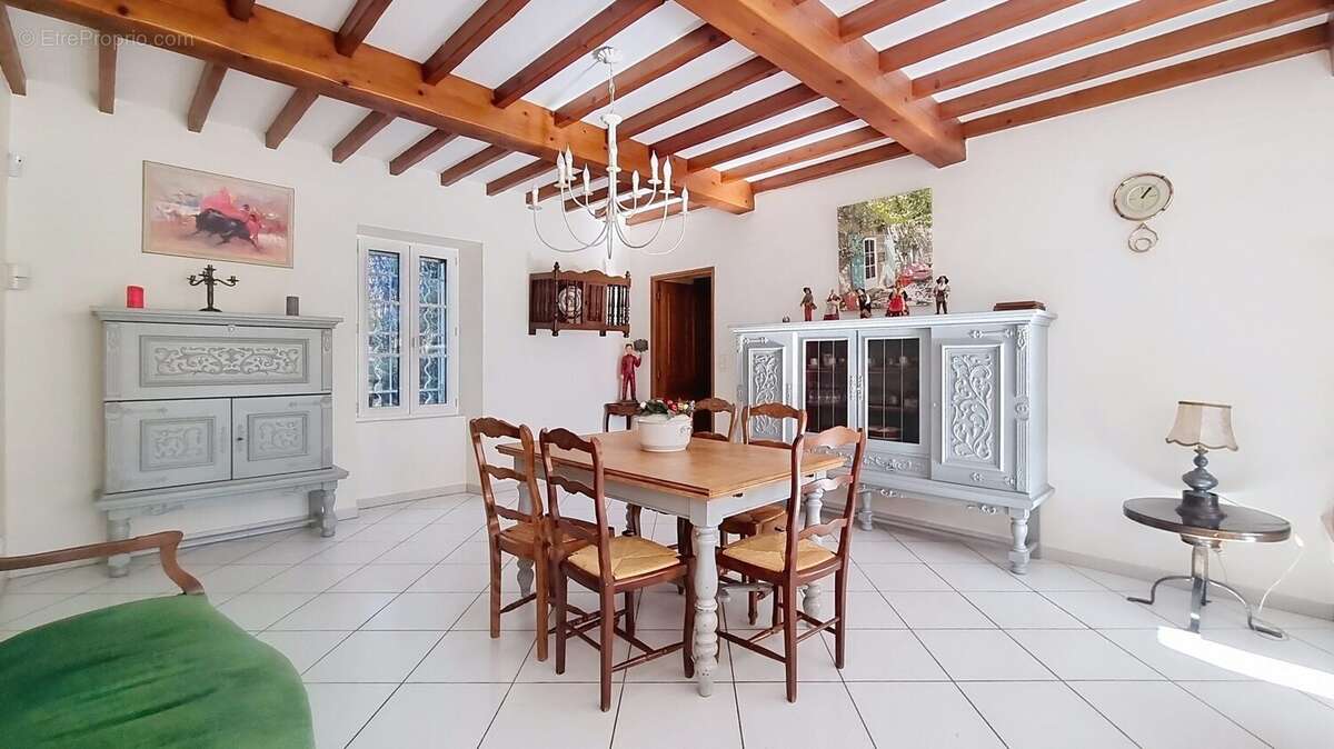 Maison 290 m² à Avignon  - photo 8
