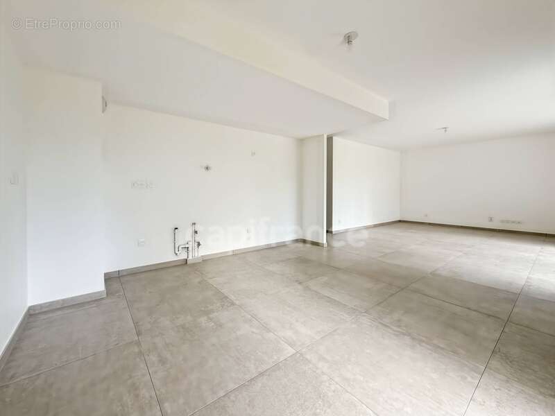 Appartement à DIVONNE-LES-BAINS