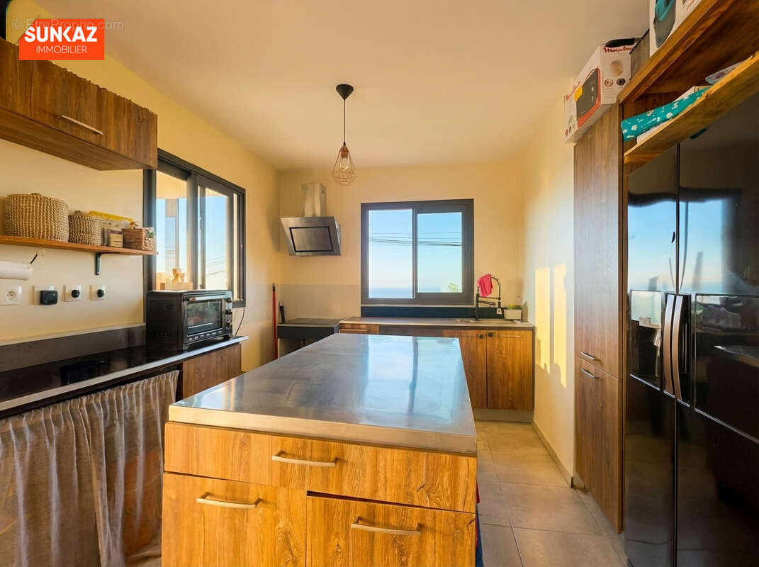 Maison à PETITE-ILE