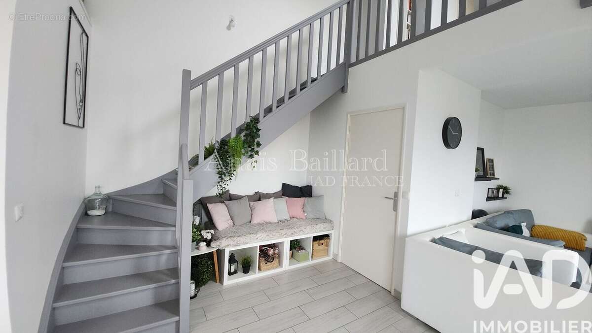 Photo 4 - Appartement à MOISSY-CRAMAYEL