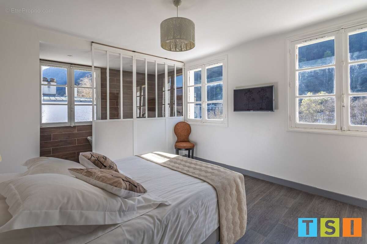 Magnifique appartement dans un lieu chargé d'histoire - photo 3