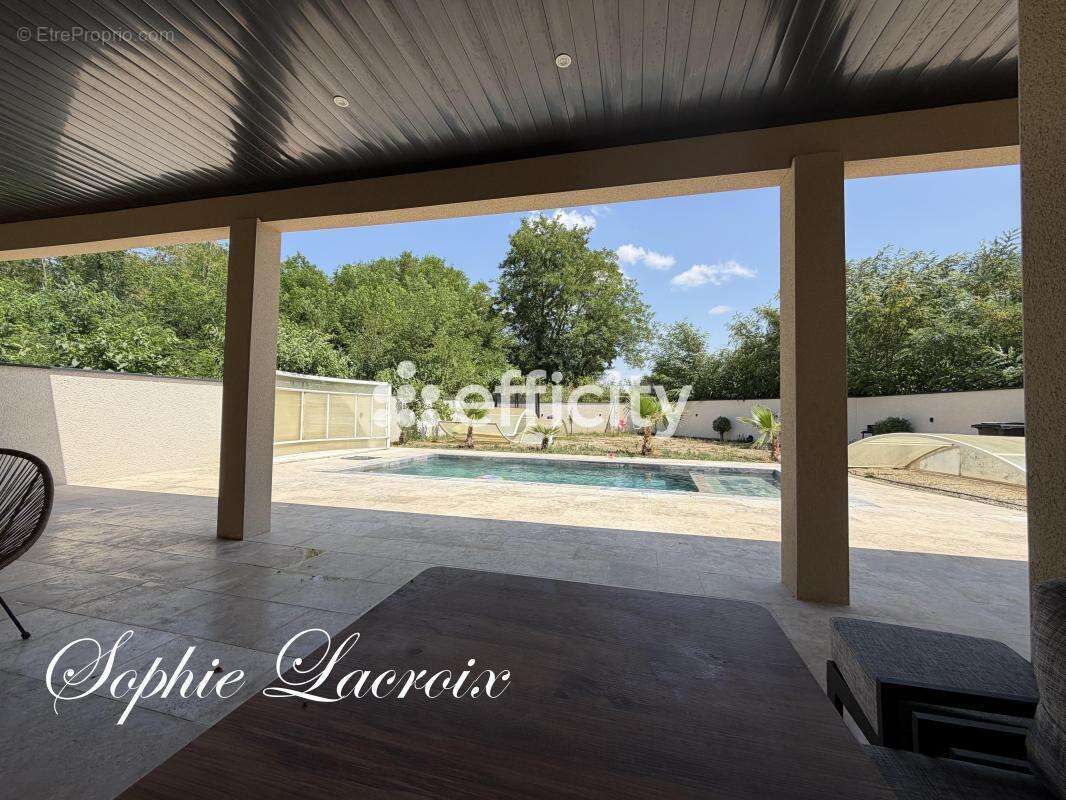 Maison 130 m² à Anneyron  - photo 16