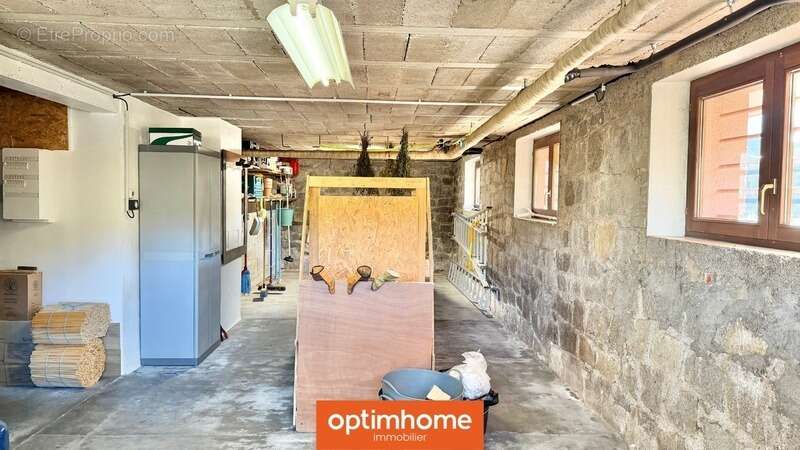 Maison à SAINT-MAURICE-SUR-MOSELLE