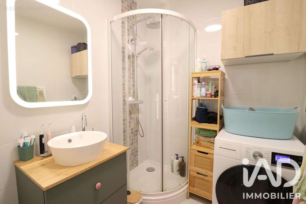 Appartement 56 m² à Evreux  - photo 9
