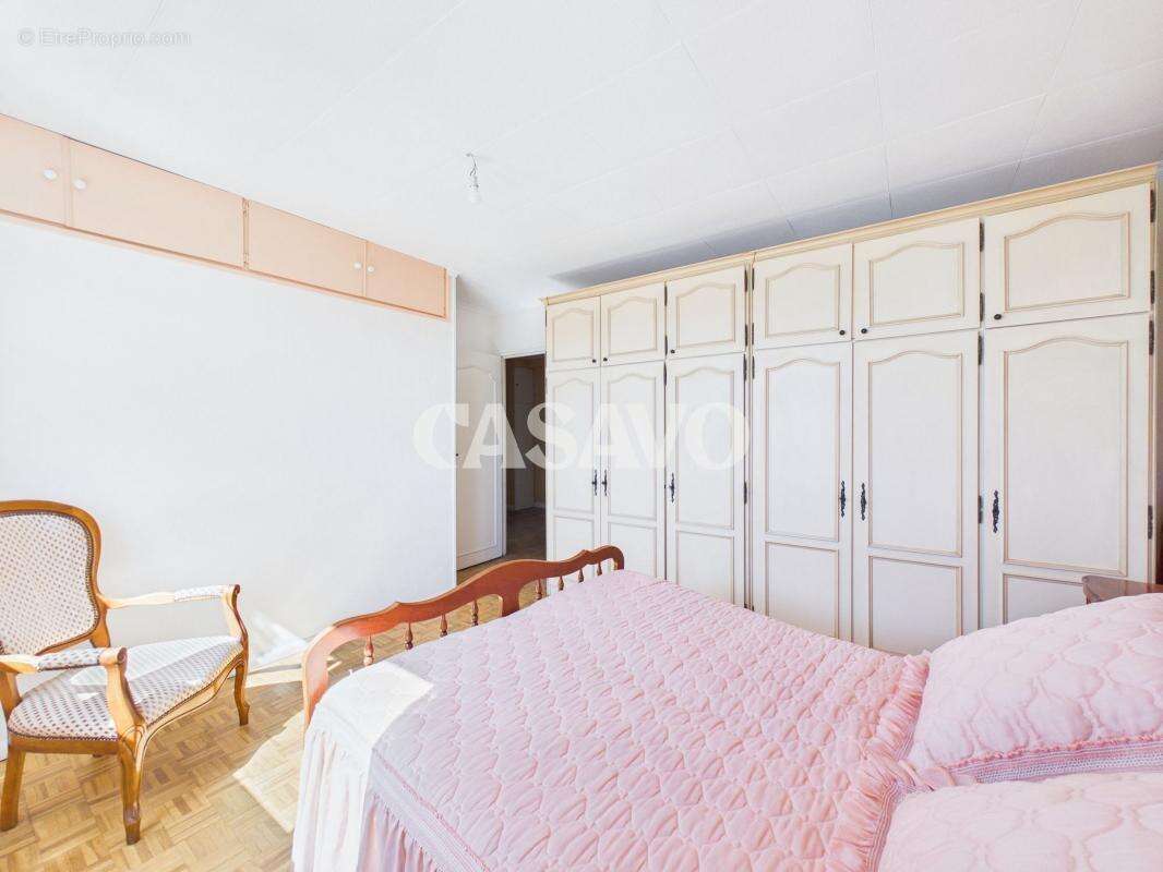 Appartement à CHAMPIGNY-SUR-MARNE