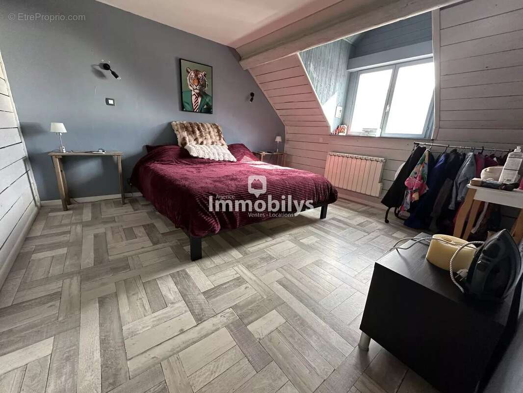 Maison à SIN-LE-NOBLE