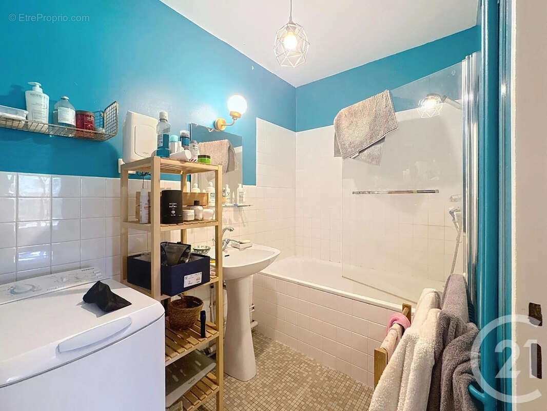 Appartement à PARIS-12E