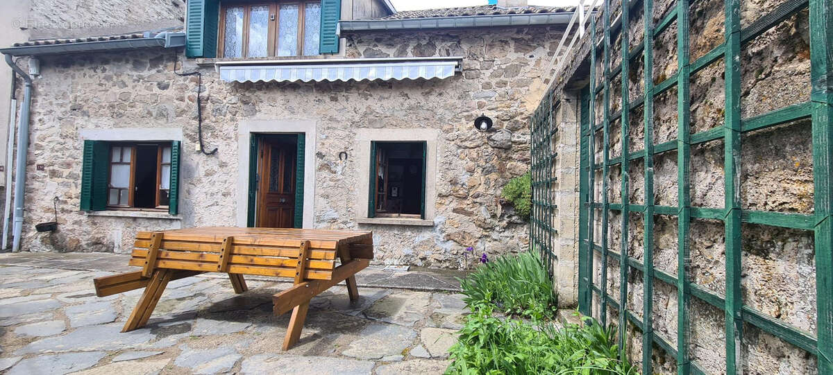 Maison à DEVESSET
