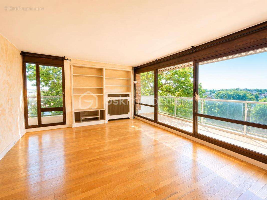 Parc de Diane – Appartement familial 5 pièces avec terrasse, balcons et parking - photo 8
