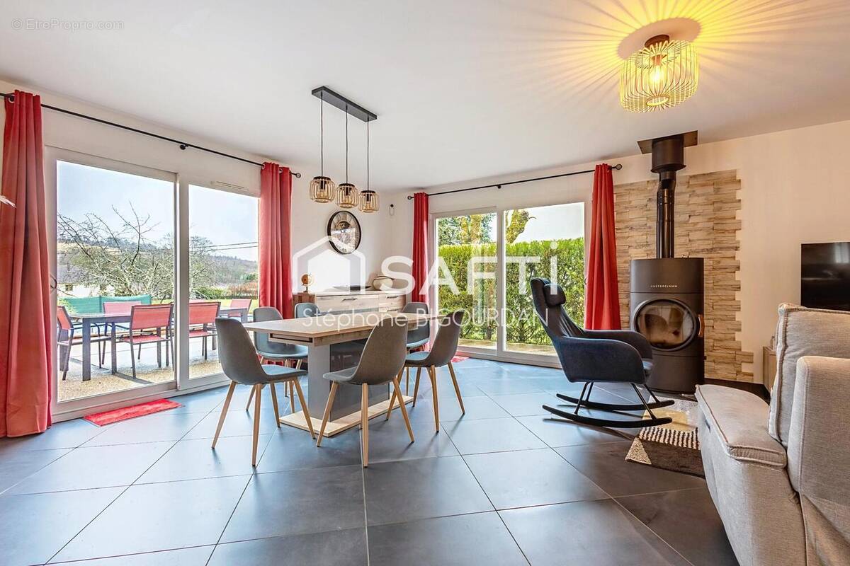 Photo 1 - Maison à PIREY