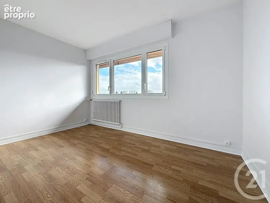 Appartement 2 pièces 45 m² à vendre à Chartres (28000) - photo 10
