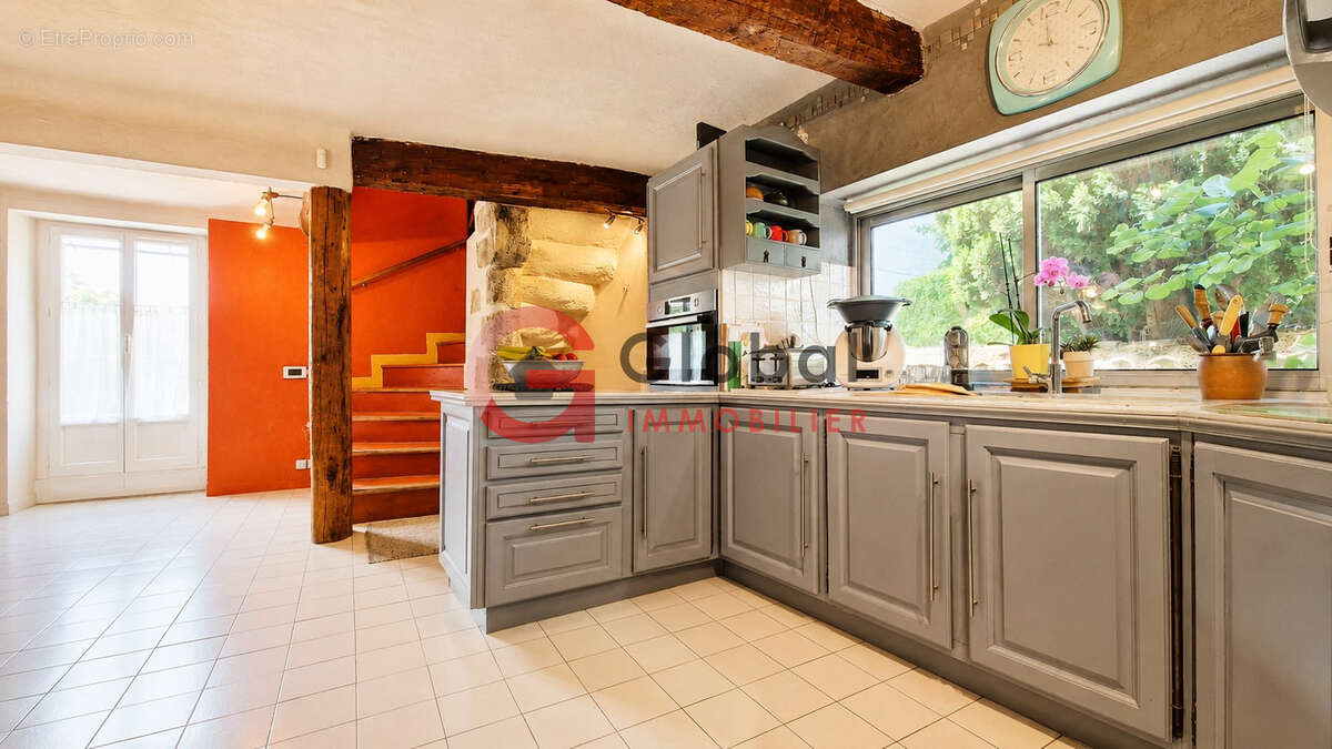 Maison à GRANS
