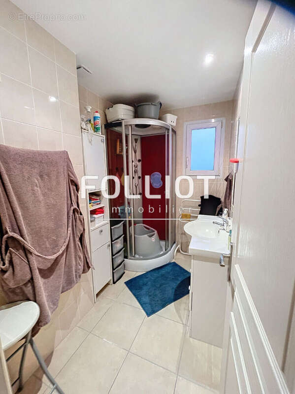 Maison à SAINT-PAIR-SUR-MER