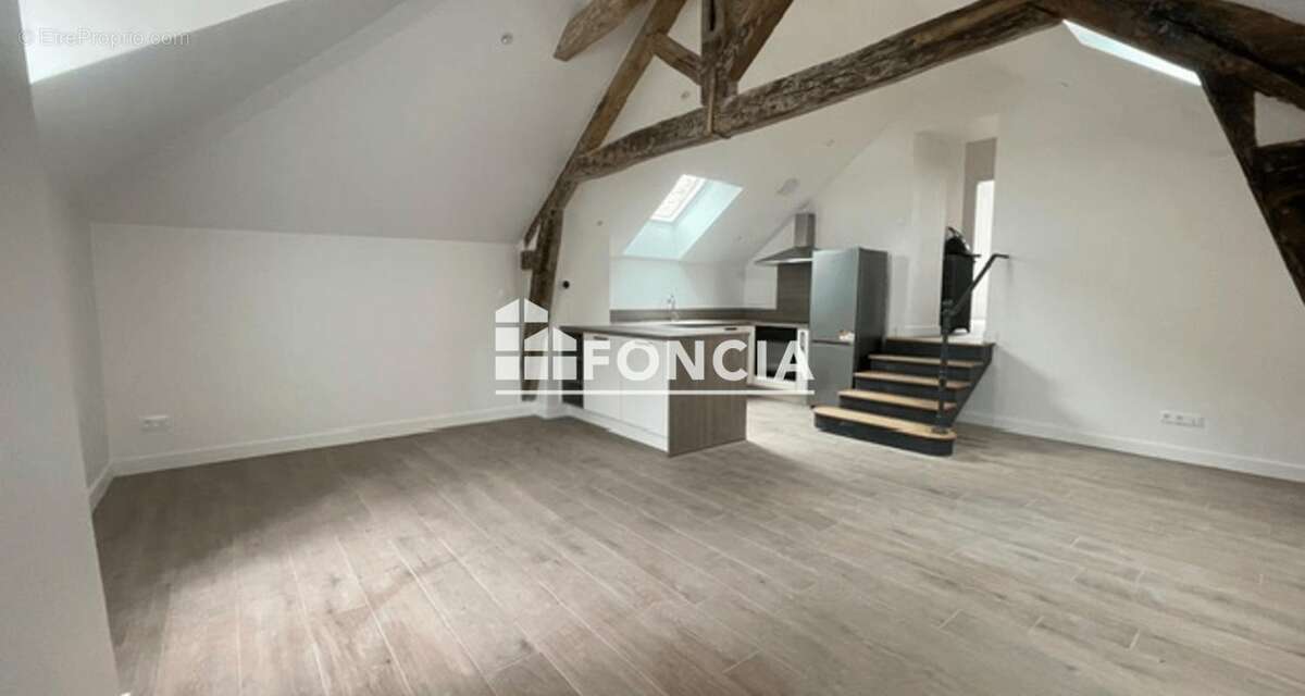 Appartement à CHENNEVIERES-SUR-MARNE