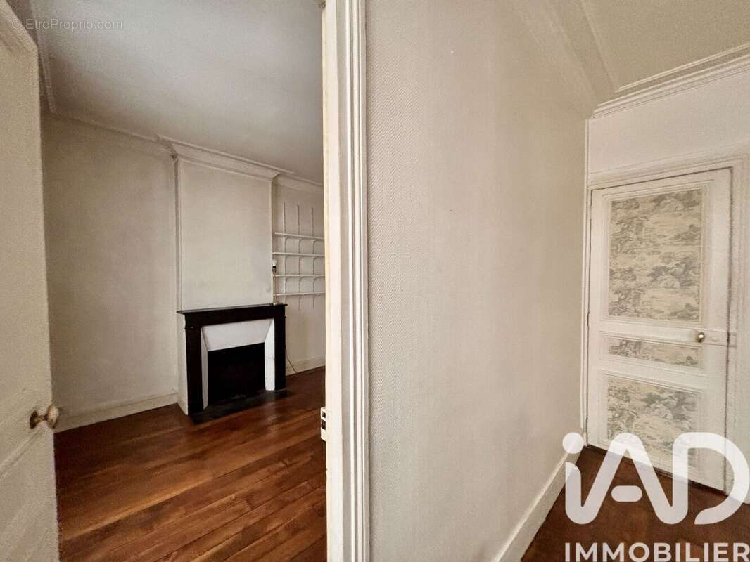 Photo 2 - Appartement à PARIS-17E