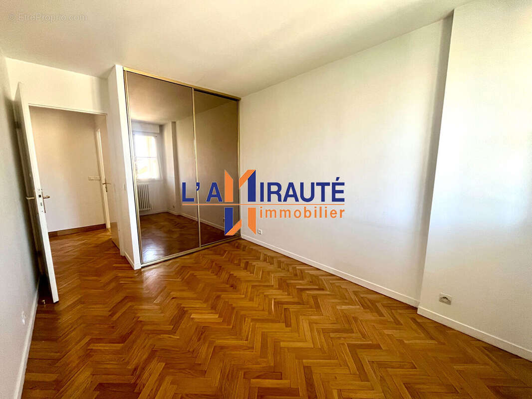 Appartement à MAISONS-LAFFITTE