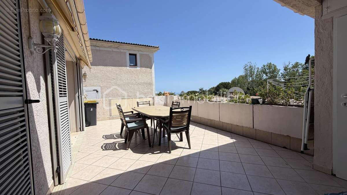 Maison à VILLENEUVE-LOUBET