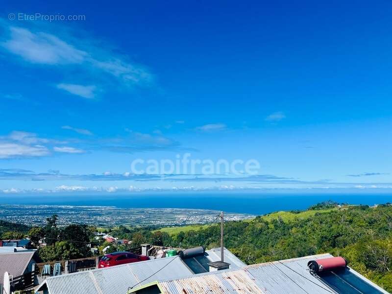 Maison à vendre 5 pièces LES MAKES (974) - photo 10