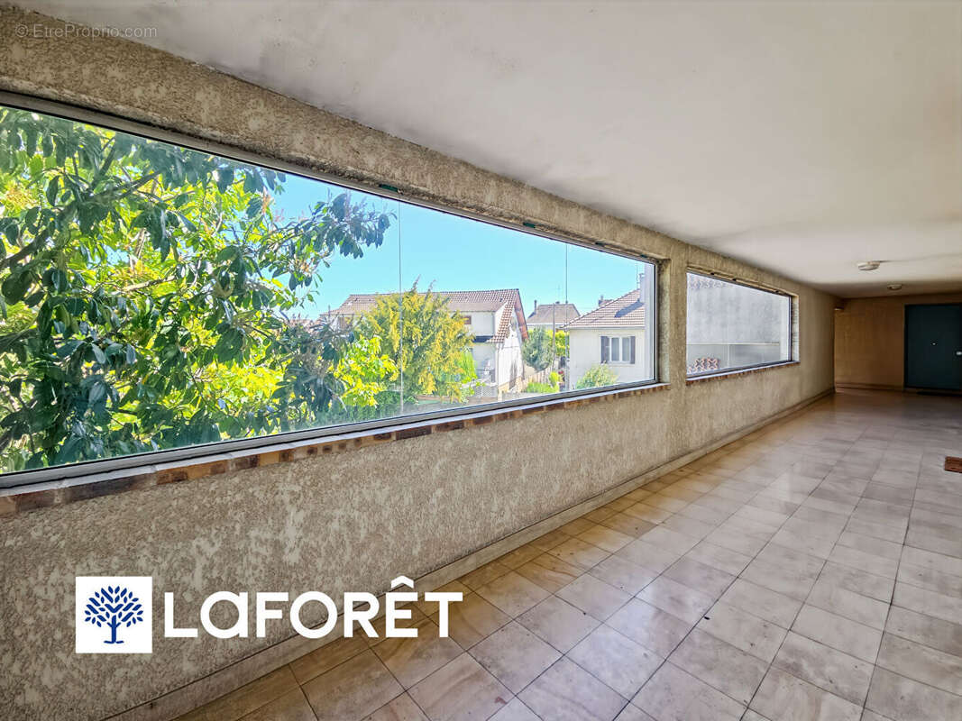 Appartement à RIS-ORANGIS