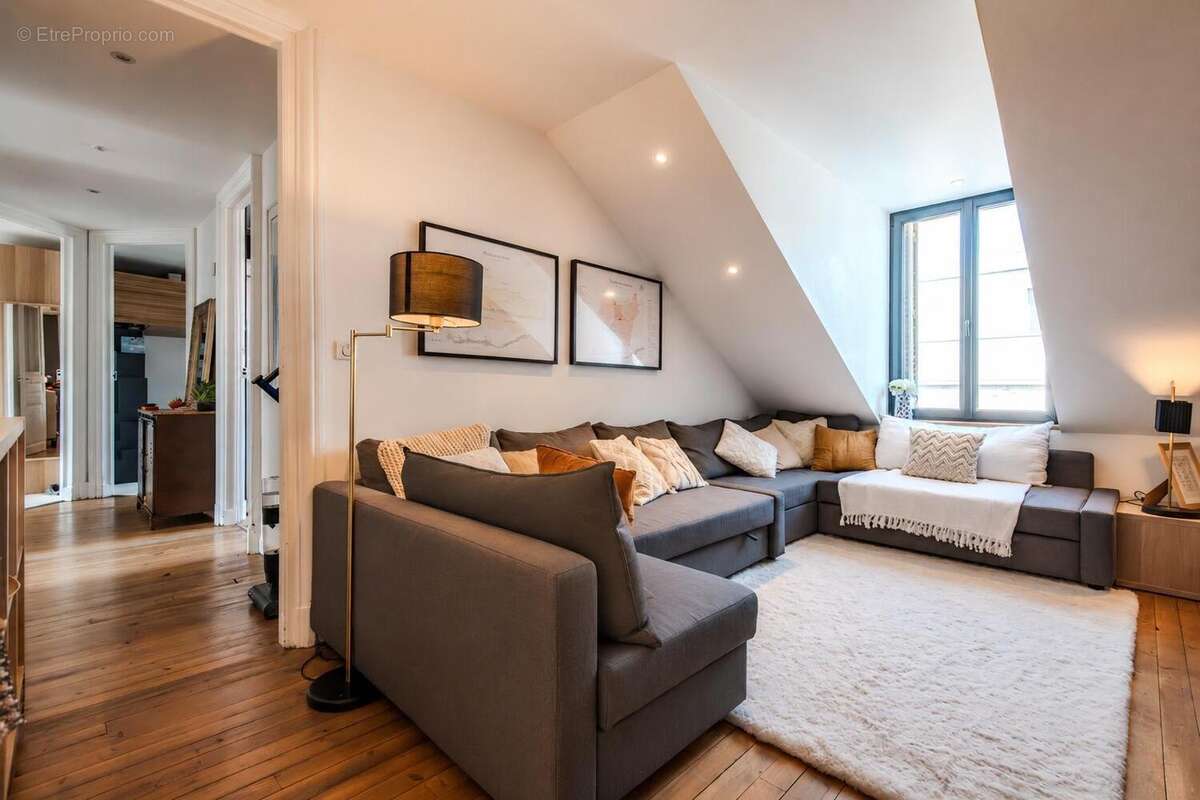 Appartement 117 m² à Reims  - photo 9