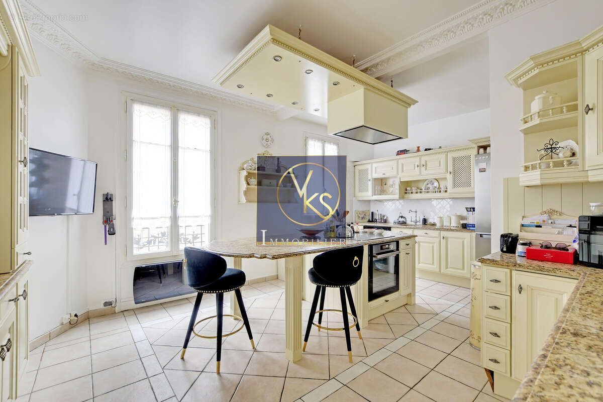 Appartement à COLOMBES