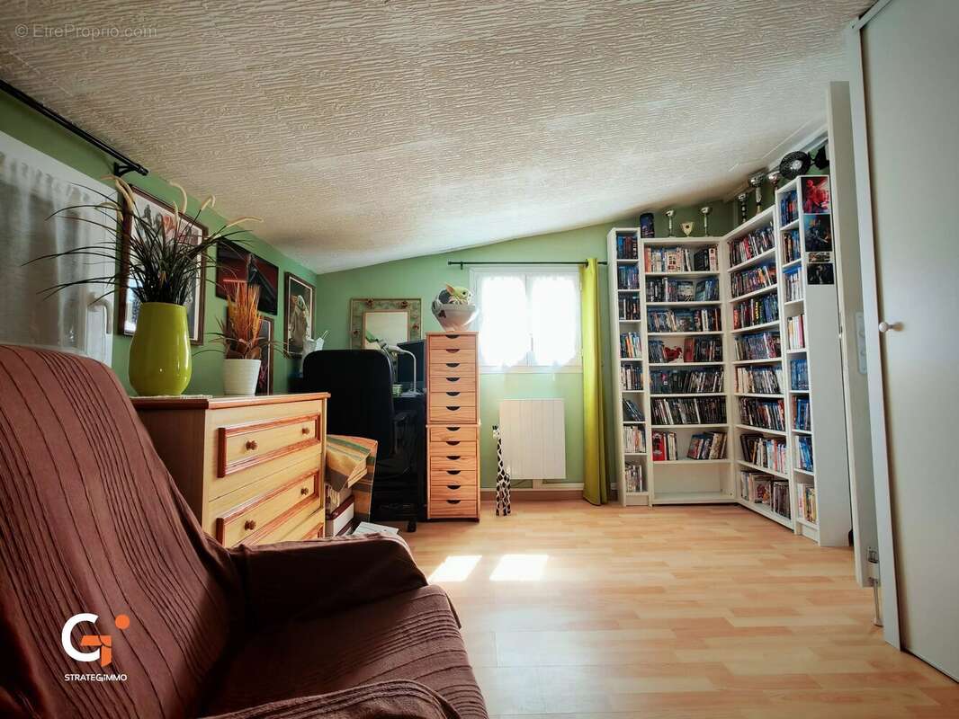 Maison à SAINT-ETIENNE-DU-ROUVRAY