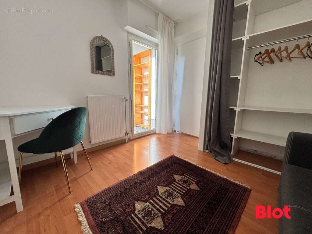 Appartement à SAINT-JACQUES-DE-LA-LANDE