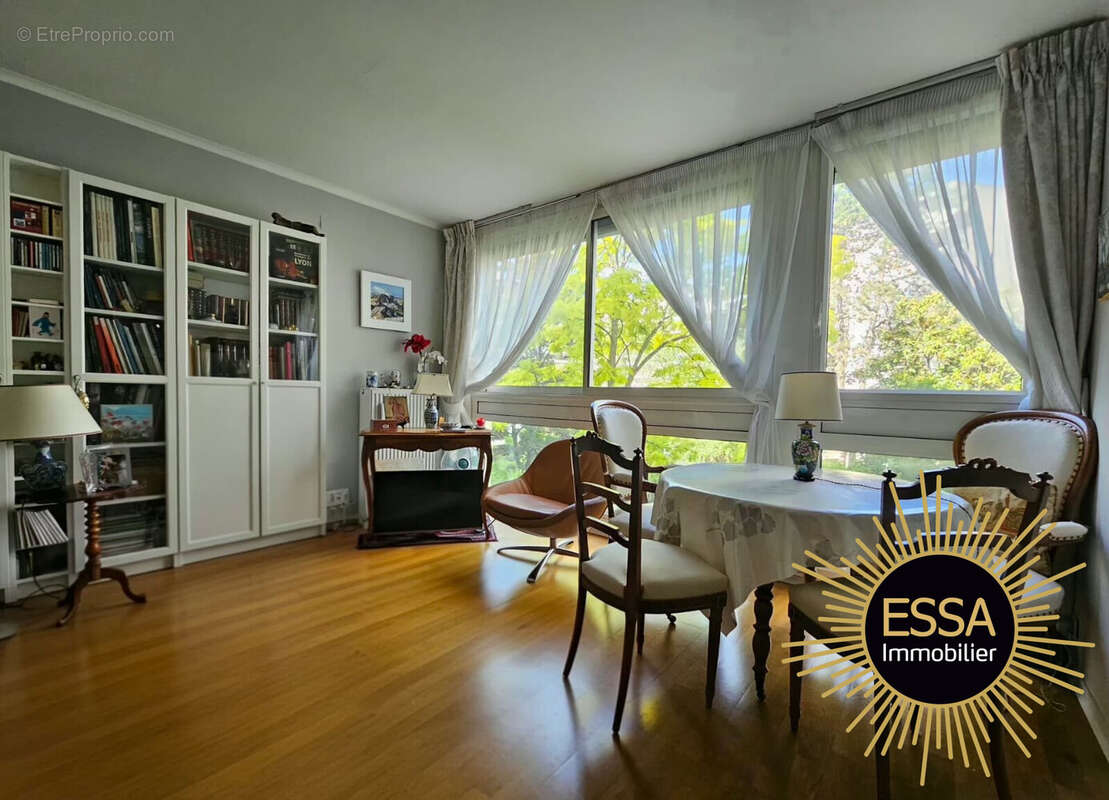 Appartement à ROCQUENCOURT
