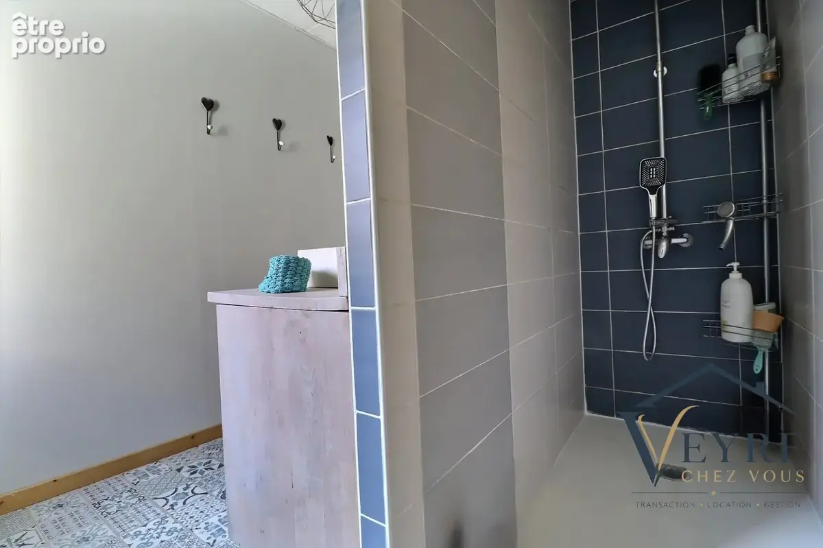 Maison 4 pièces 116 m² à vendre à Vic-Le-Comte (63270) - photo 7