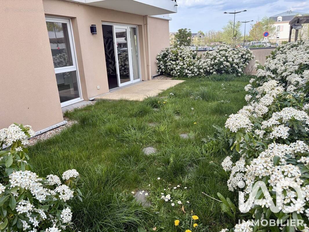 Photo 1 - Appartement à SAINT-PIERRE-DU-PERRAY