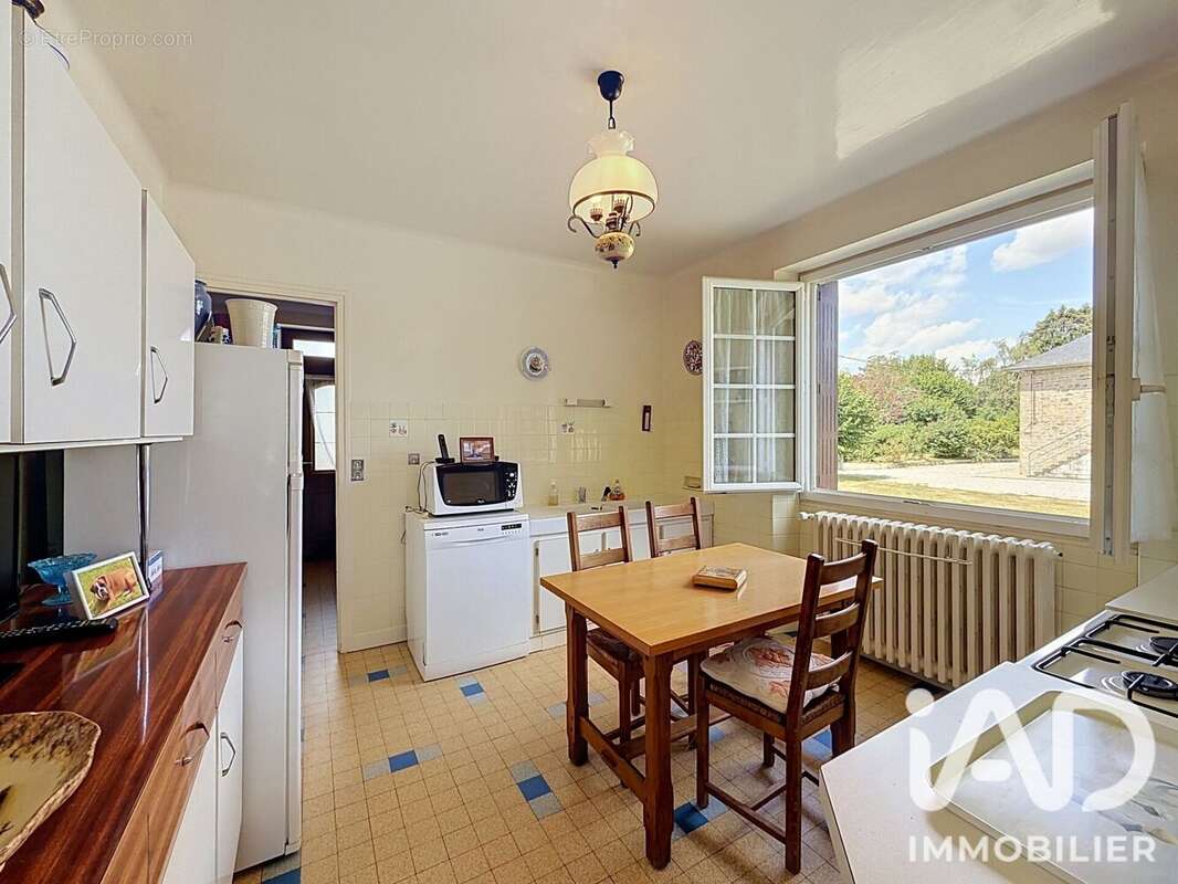 Photo 3 - Maison à LE LONZAC