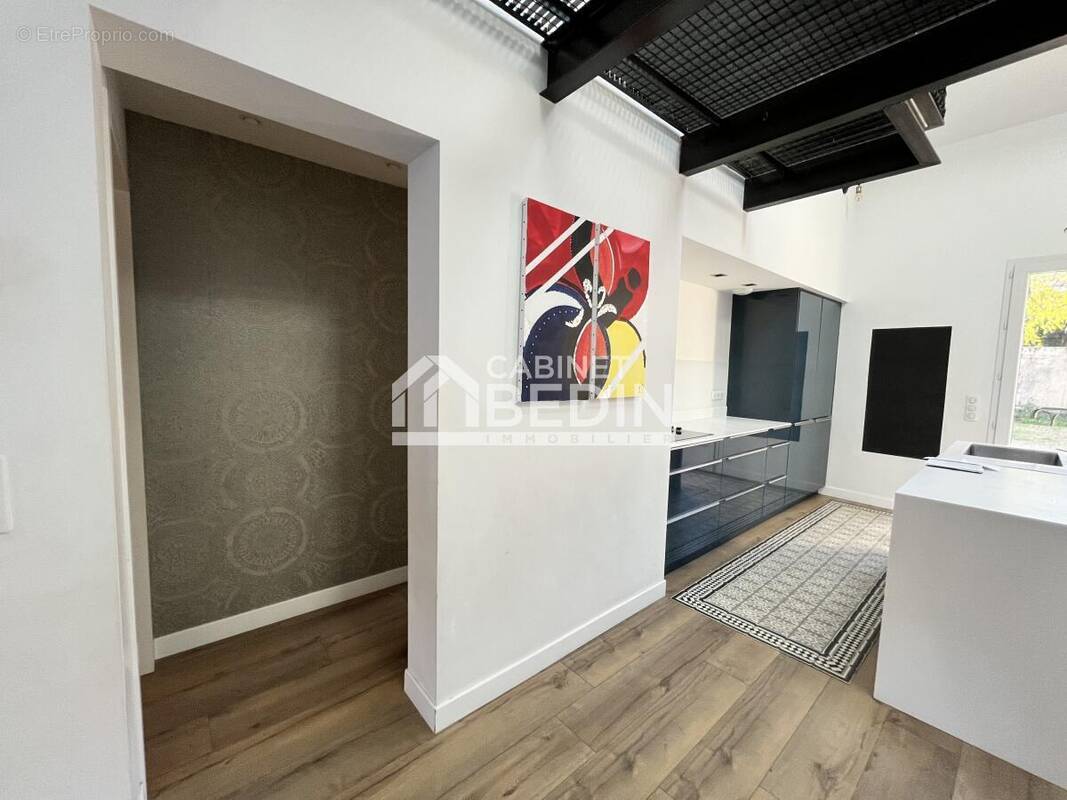 Maison à BLANQUEFORT