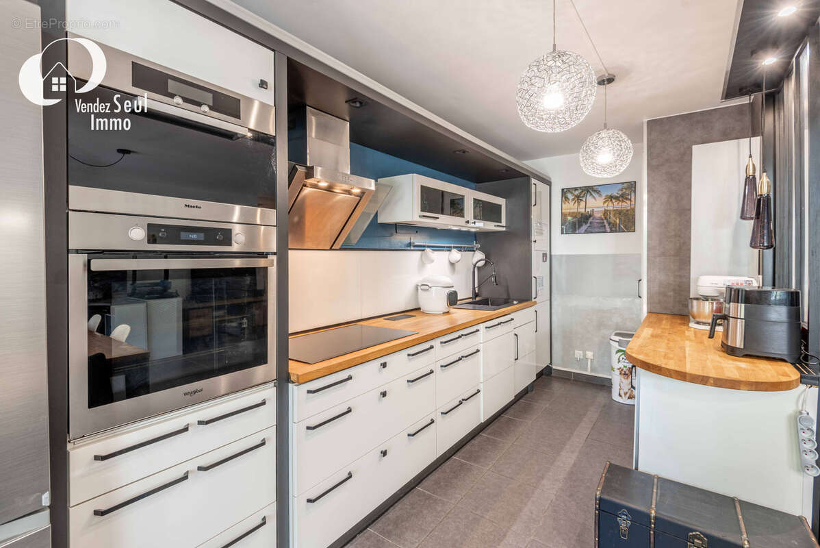 Appartement à VETRAZ-MONTHOUX