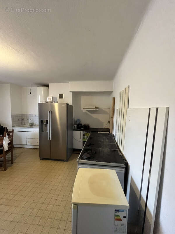 Appartement à MARSEILLE-3E