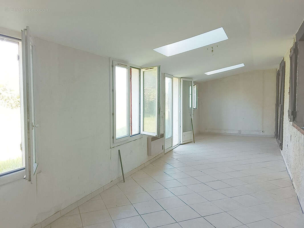 Maison à VILLEFRANCHE