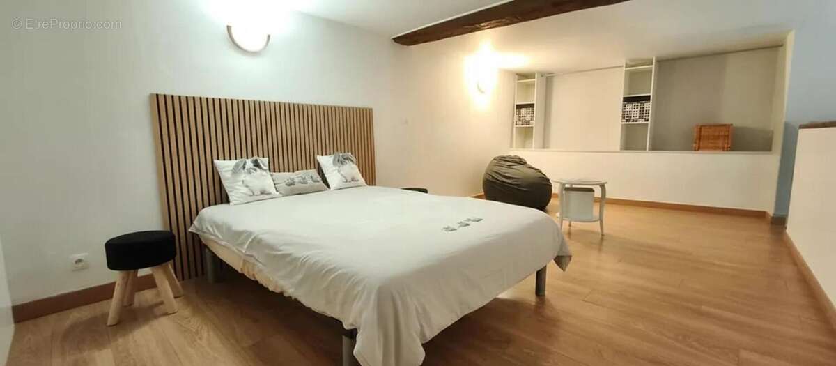 Appartement à HERMES