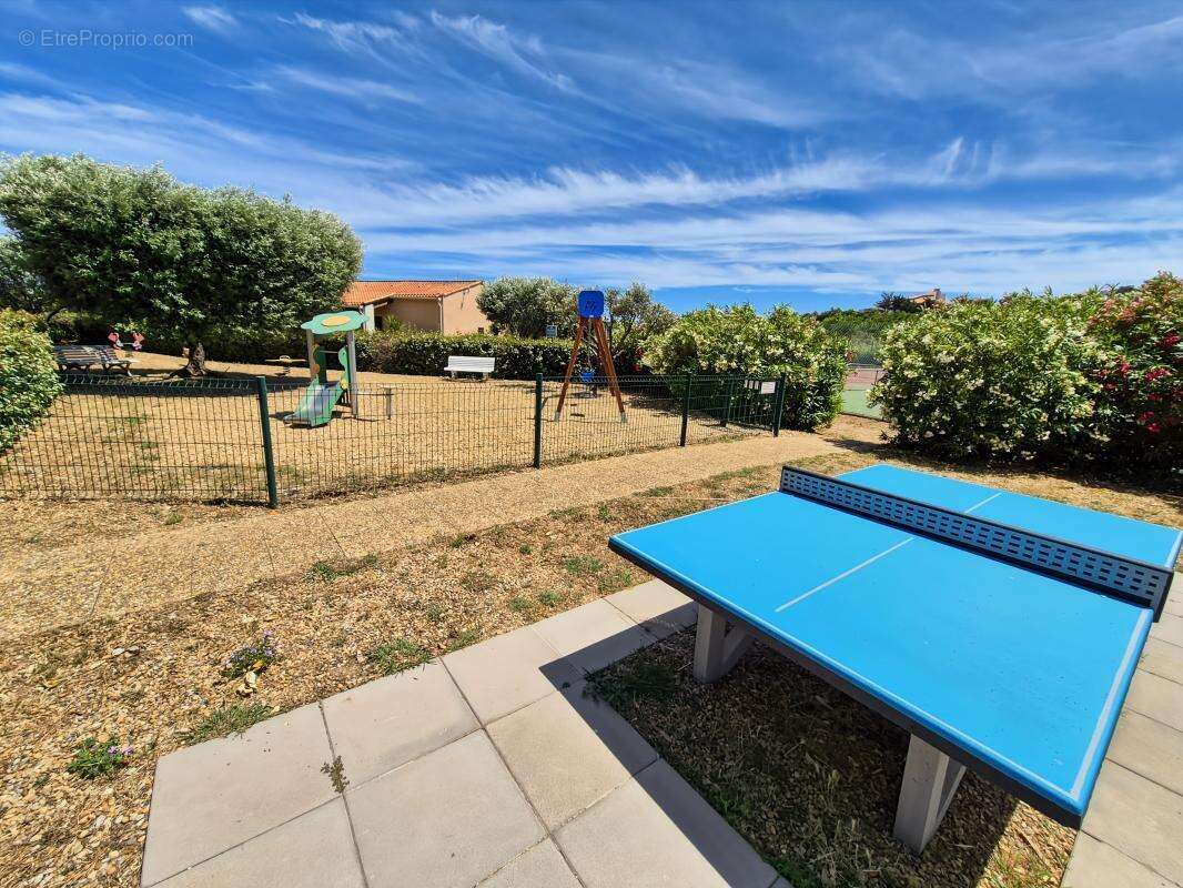 Appartement à ROQUEBRUNE-SUR-ARGENS