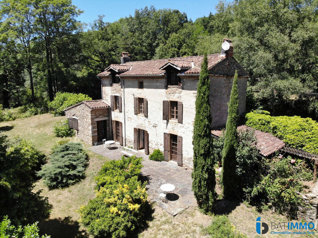 Maison à SAINT-AMANS-VALTORET