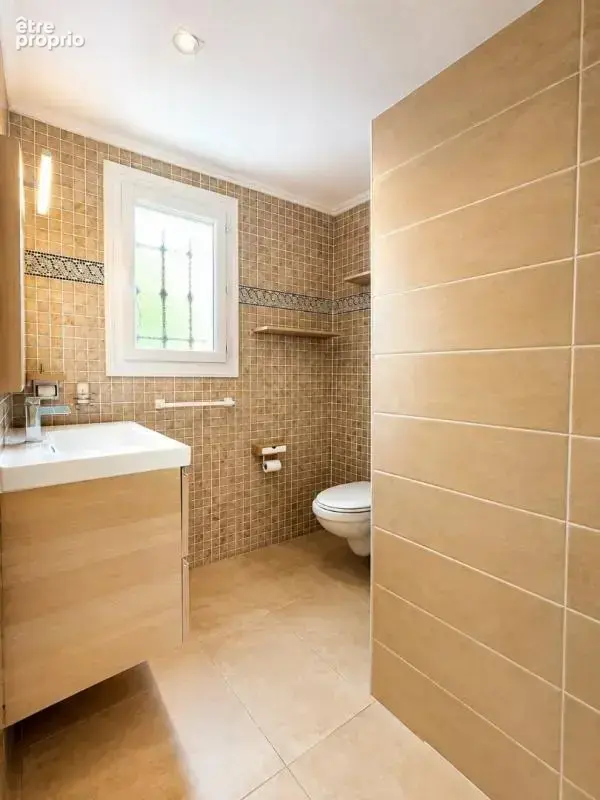 Maison 4 pièces 167 m² à vendre à Tourrette-Levens (06690) - photo 11