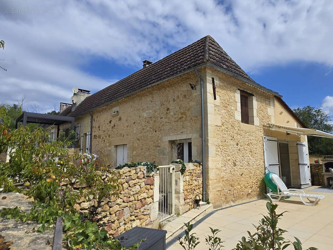 Maison à LAVEYSSIERE