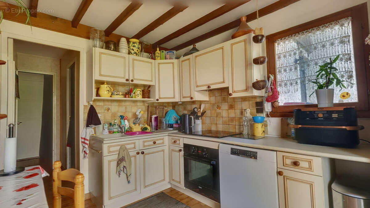 Maison à LA TOUR-DU-PIN