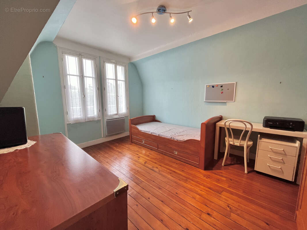 Maison à LE VESINET