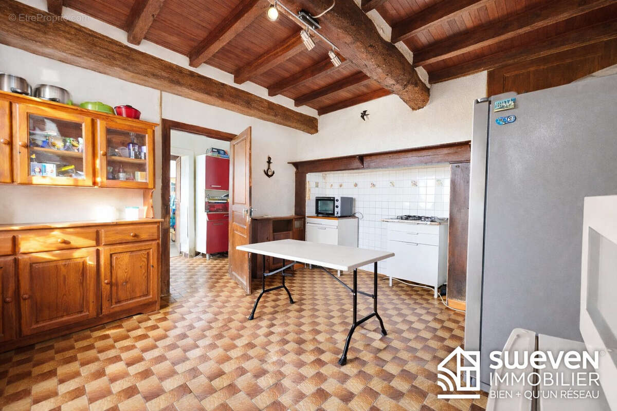 Maison à SAINTE-LIVRADE