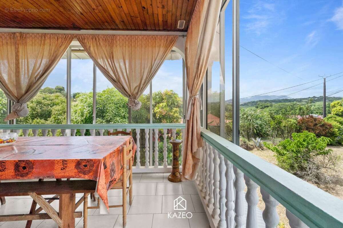 Maison à LE LAMENTIN