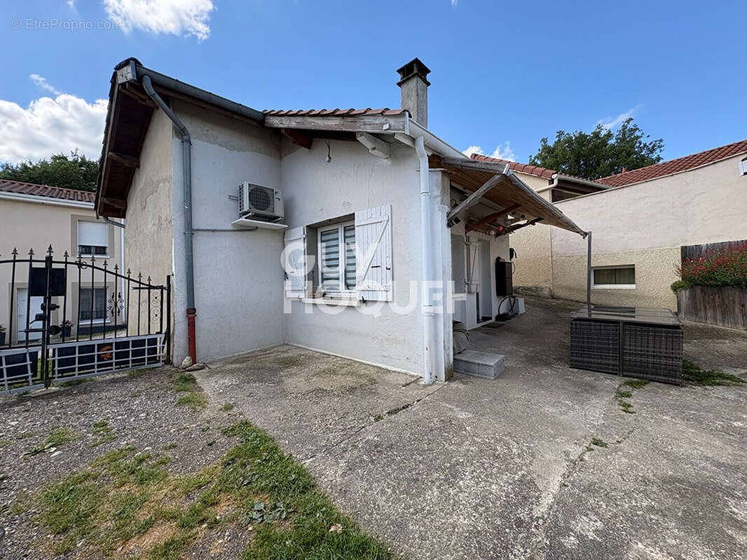 Maison à GIVORS